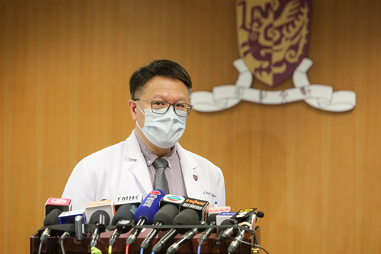  港中大呼吸系統科講座教授許樹昌今日表示A對香港疫情走勢較為樂觀]中新社資料圖片^