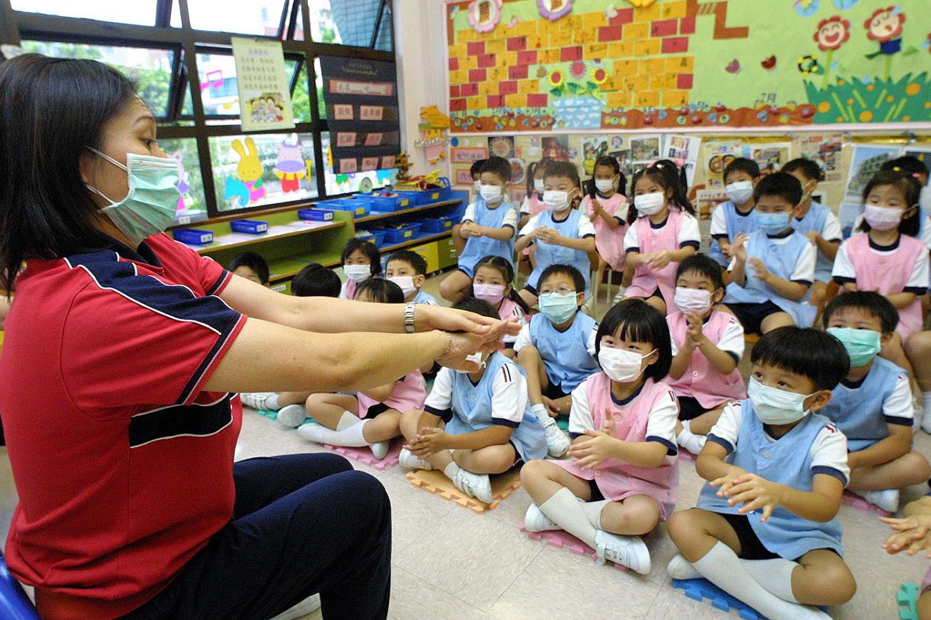 香港教育局A接獲560間幼園申請加學費A只有3間申請減學費(法新社資料圖片)