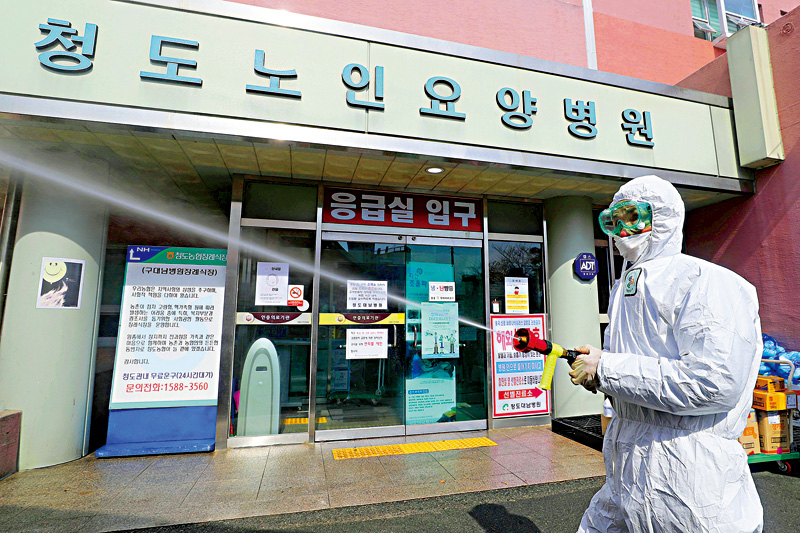 韓國新增的9宗確診新冠肺炎病例中A8宗屬於境外輸入]美聯社^