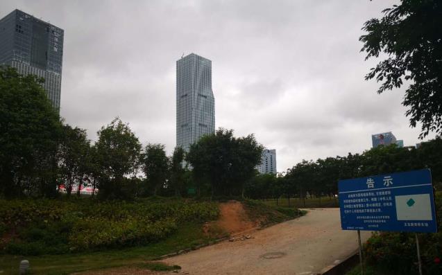 圖為深圳北站附近中洲控股的某閒置地塊被收回