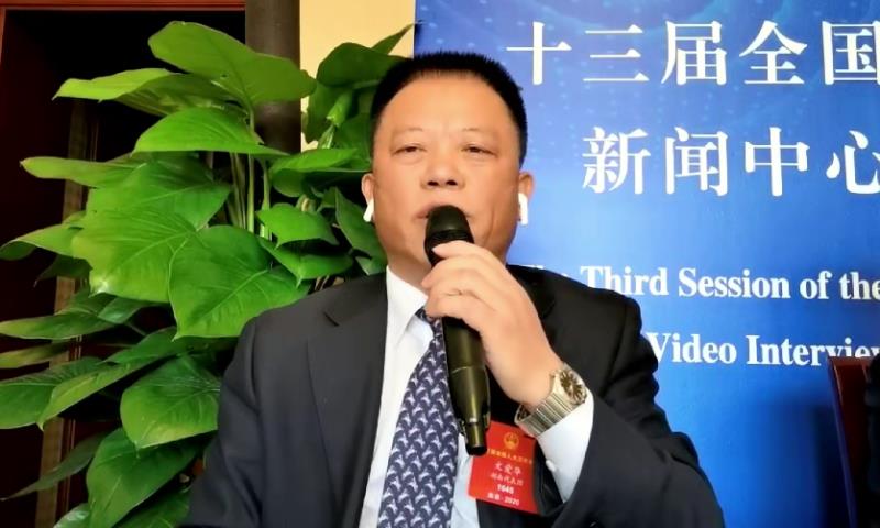 中國建設銀行湖南省分行行長文愛華代表回答香港文匯網記者提問C主辦方供圖