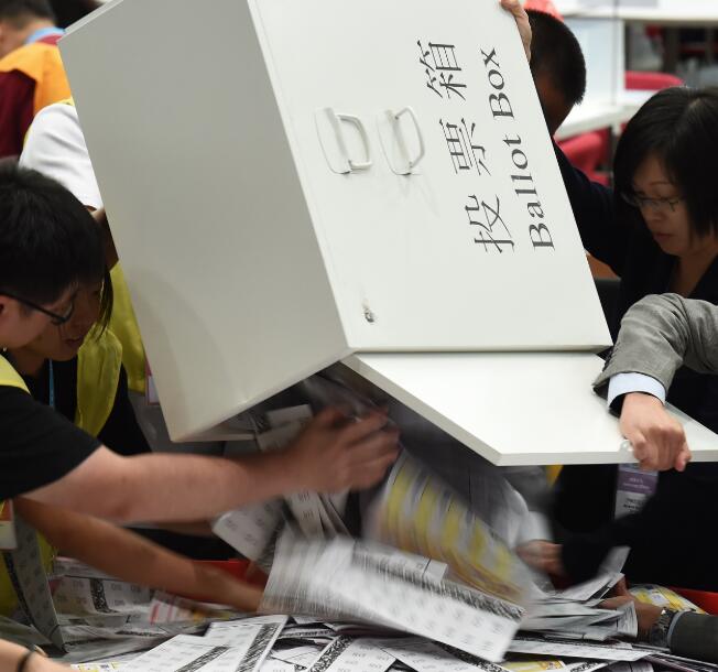 立法會換屆選舉將於今年9月6日舉行C (新華社資料圖片)