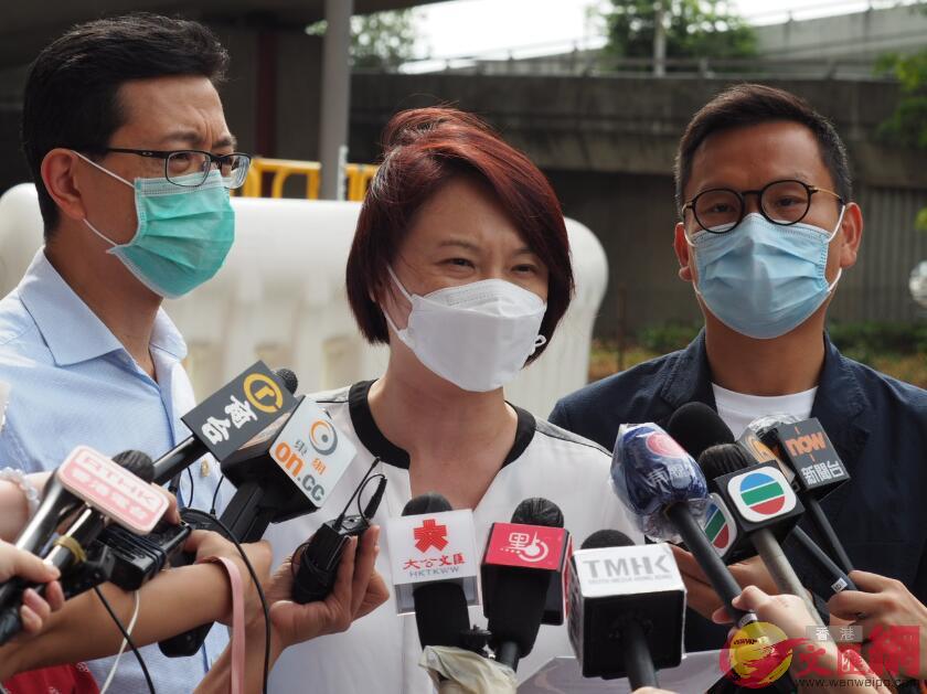 香港的新冠肺炎疫情嚴峻A民建聯B工聯會今日(25日)與中聯辦副主任何靖會面A請求中央協助香港抗疫C大公文匯全媒體記者攝