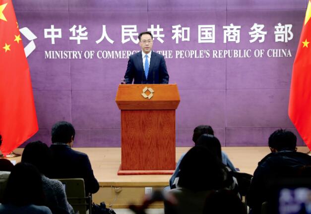 高峰表示A中國政府一貫要求中國在海外企業遵守國際規則A合法合規經營C]新華社資料圖片^