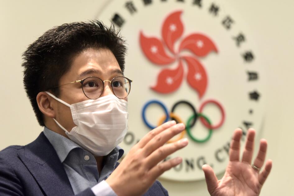 霍啟剛討論東京奧運會C中新社